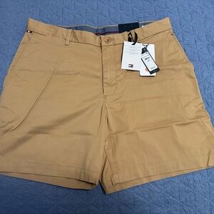 Tommy Hilfiger Men's Khaki Flat Front Shorts